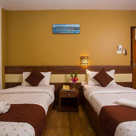 Hotel Trip Pokhara Exterior foto