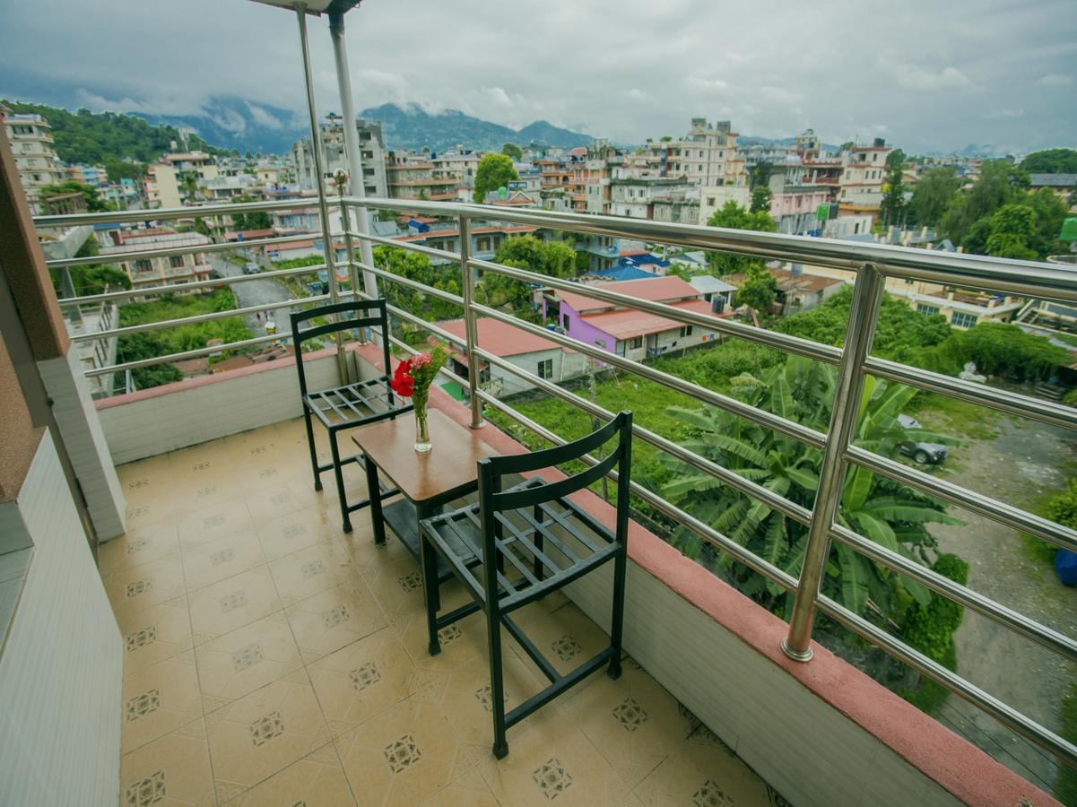 Hotel Trip Pokhara Exterior foto