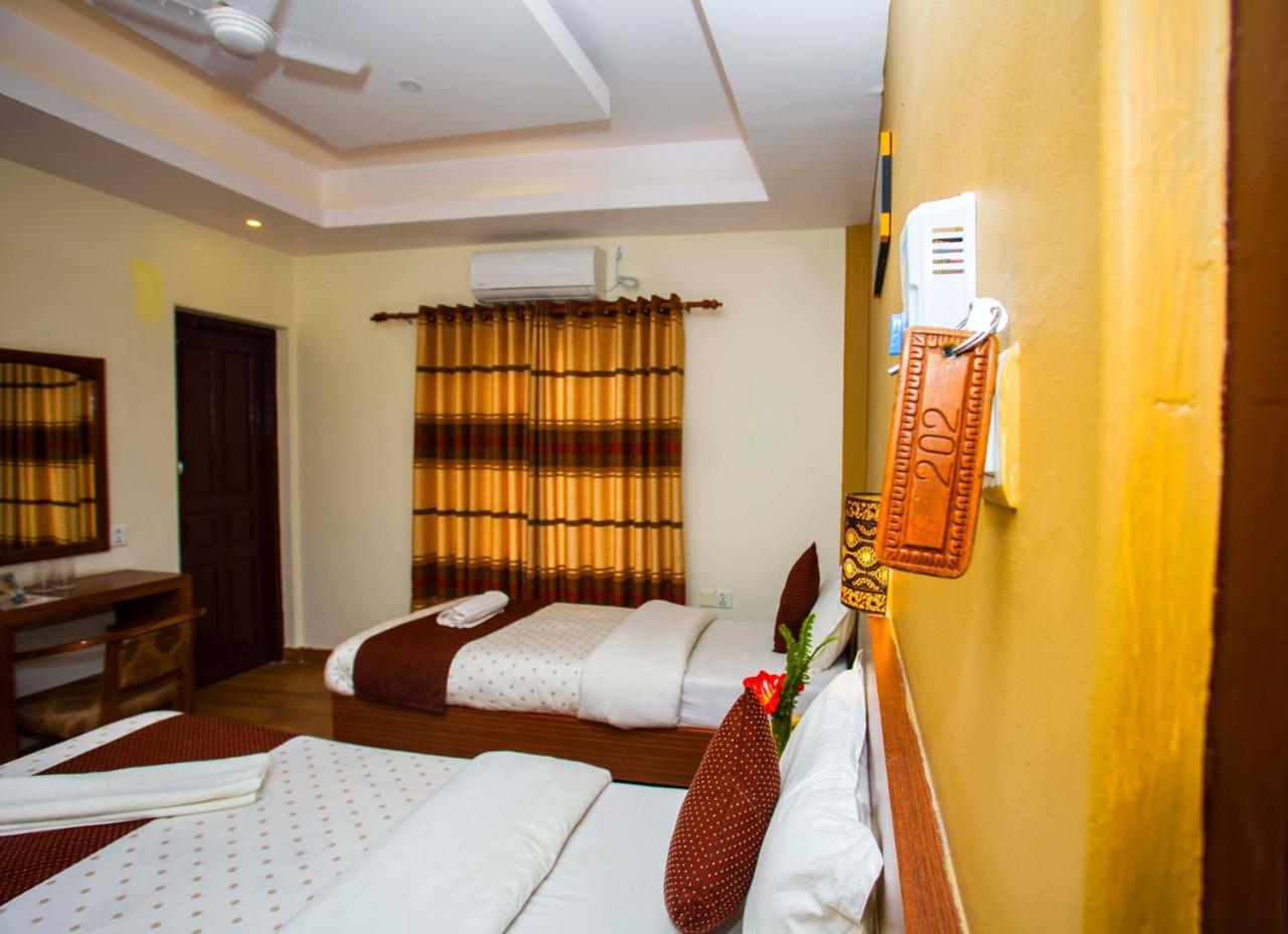Hotel Trip Pokhara Exterior foto